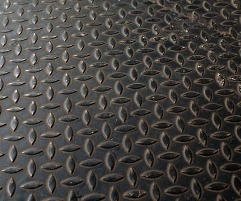 tebal plat bordes untuk tangga