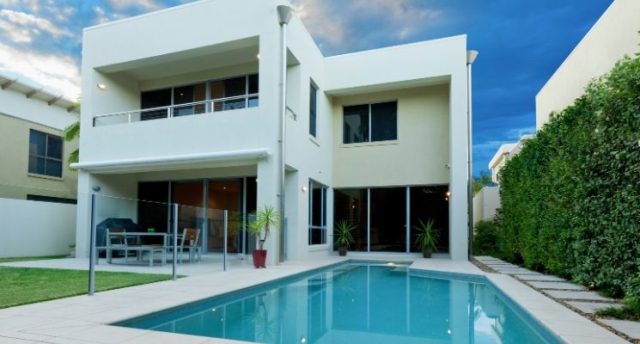 model rumah minimalis 2 lantai tampak depan terbaru