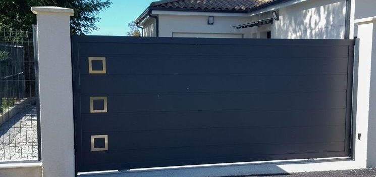 plat bolong untuk pagar